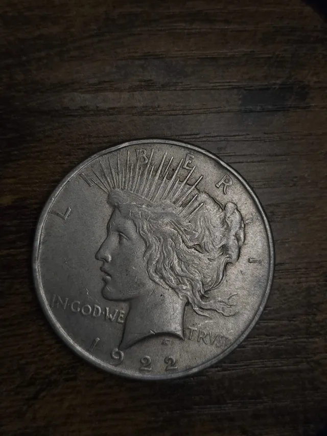 1922 Peace Silver Dollar 90% Silver Raw US Coin Circulated Collector Coin, view 1