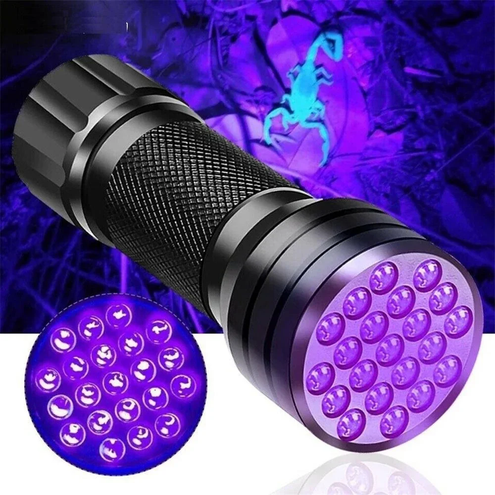 21-LED UV blacklight flashlight, 395 nm — representative supplier photograph