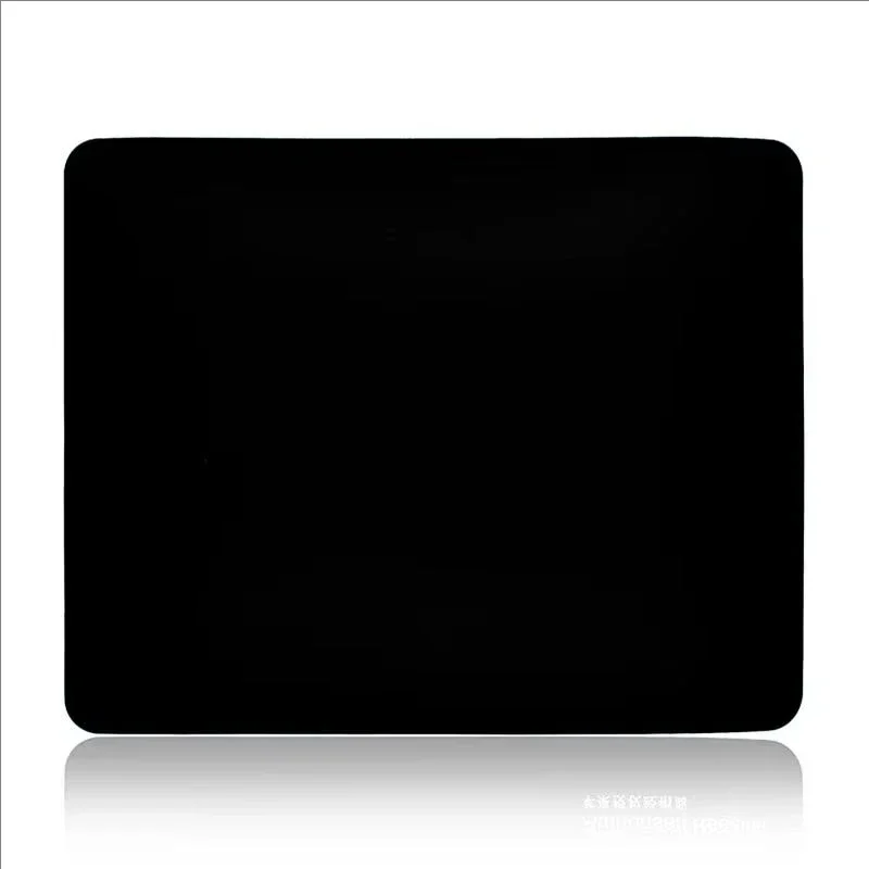 Plain black mouse pad, 18 cm by 22 cm — representative supplier photograph