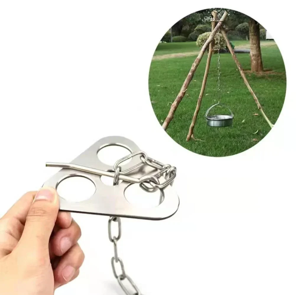 Campfire tripod plate with hanging chain