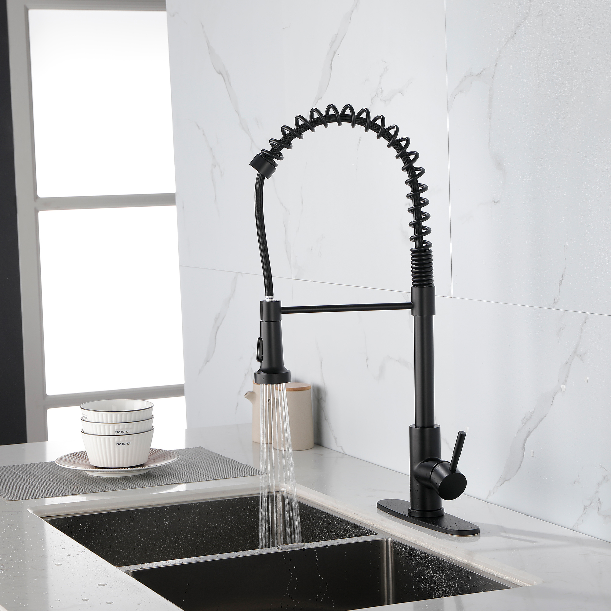 Solid Brass Single Handle Single Rod Downward Spring Kitchen Sink Faucet — Black