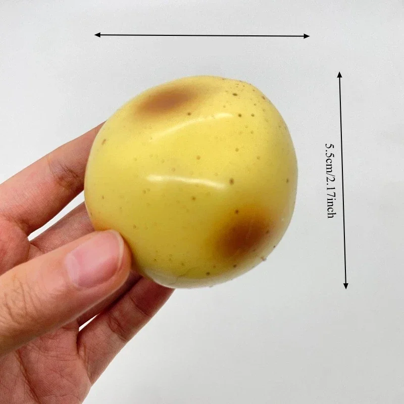 Crunchy squishy potato squeeze toy, 5.5 cm — representative supplier photograph